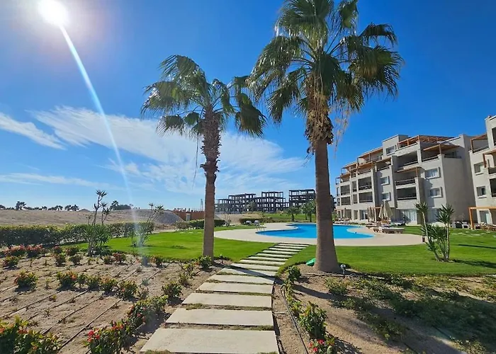 The Spacious Sea & Golf Retreat شقة الغردقة