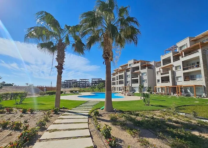 The Spacious Sea & Golf Retreat شقة *