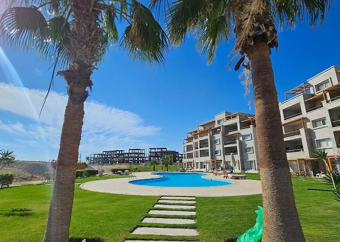 The Spacious Sea & Golf Retreat شقة *
